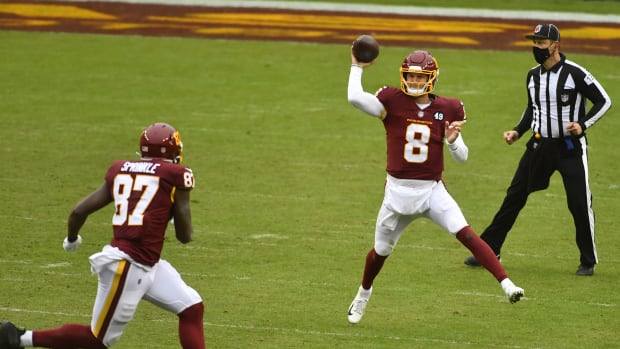 Kyle Allen Motion © Brad Mills  2020 Oct 25